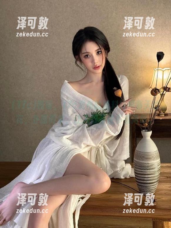 哎呀，17c发布的黑料如同春天的花，扑面而来，让人忍不住多看两眼。