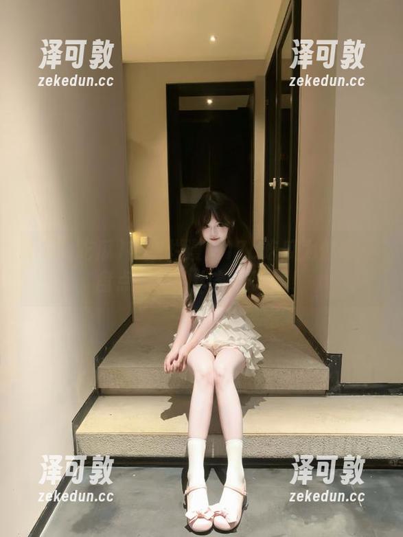 在线烂漫！17c吃瓜为你奉上盘点黑料的大放送时间！