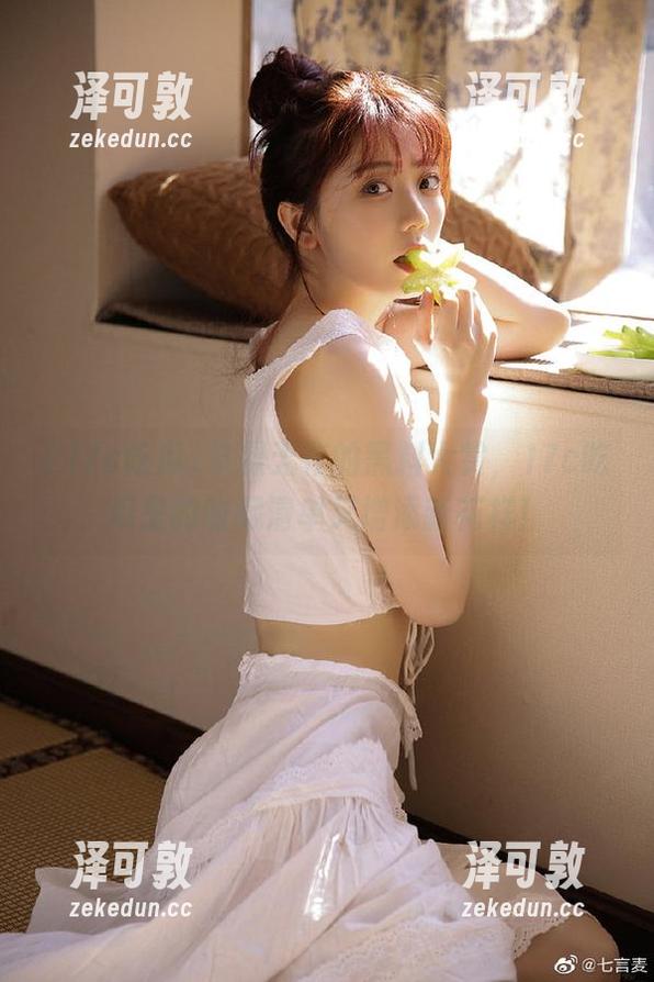节操无存的黑料大赏，17c吃瓜里的收藏清单又增添新花样！
