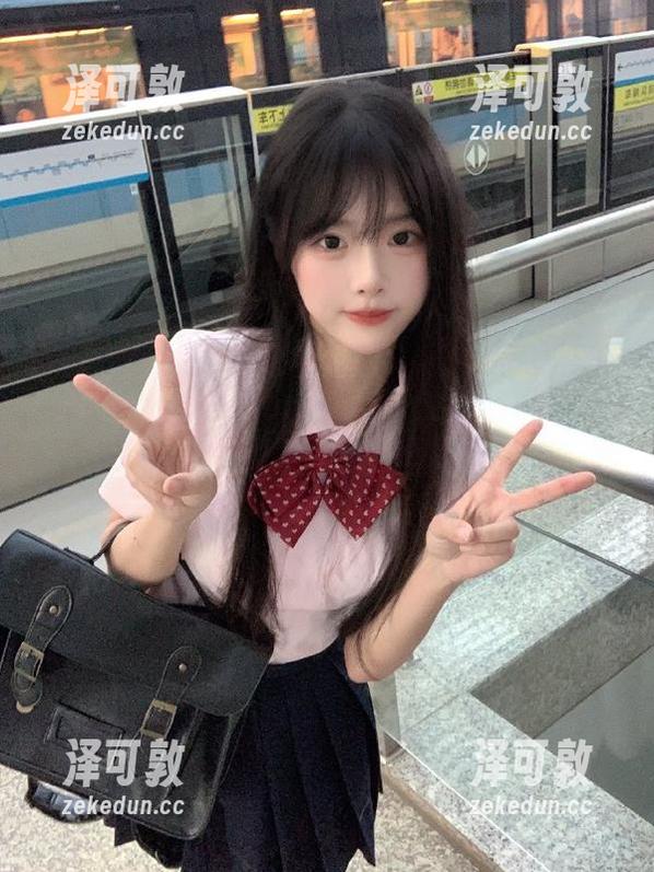 官网悄悄换了个样，51cg，给我点提示啊，改哪里了？