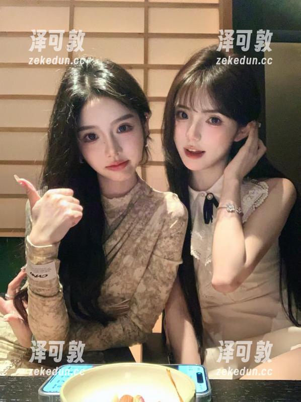 51吃瓜官网：今儿个又有人在后台放大招，真是吃瓜界的血雨腥风！