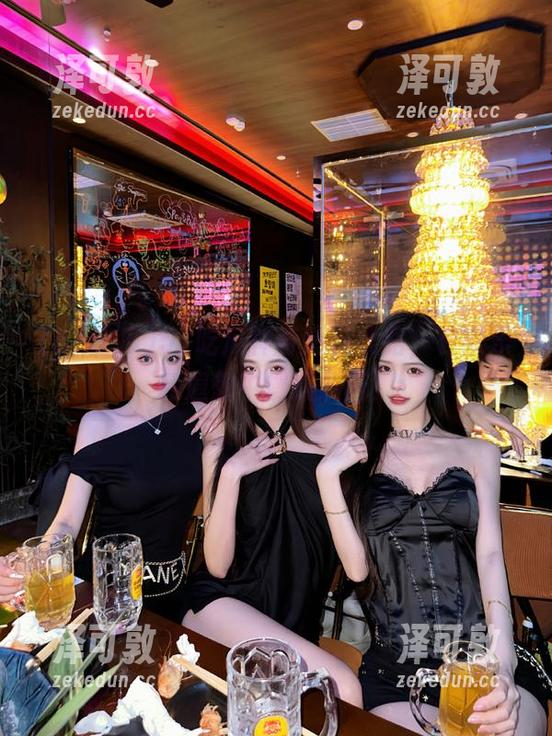 51吃瓜神奇爆料线路，在欢乐和遐想中慢慢展开！