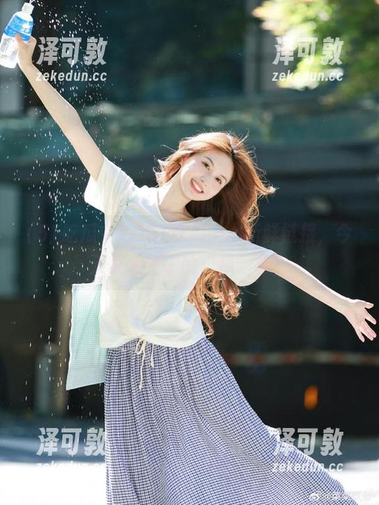 51吃瓜中心新鲜链接，今天又发生了啥“瓜”事？