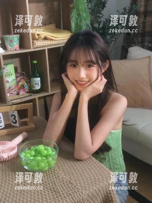 上海的话题！今儿个“51吃瓜网”的安卓应用吃瓜计划，热乎乎的来啦～