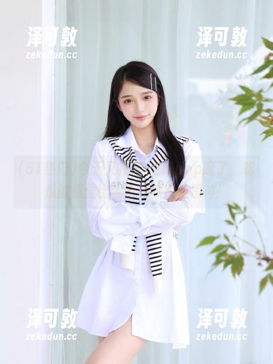 今天又在51热门app逛了，吃瓜的感觉比我那杯拿铁还提神！