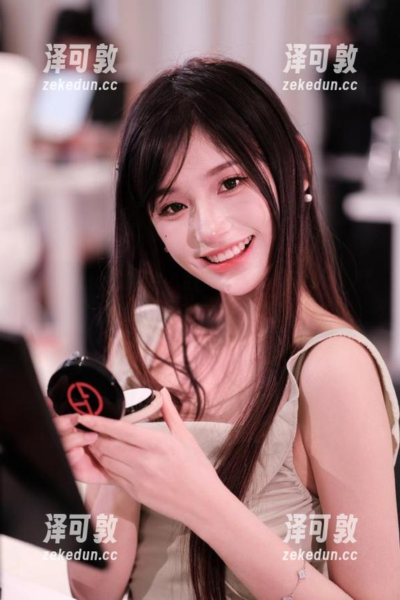 哈哈，我一登录655fun，就被炸裂的瓜信息吓到了！