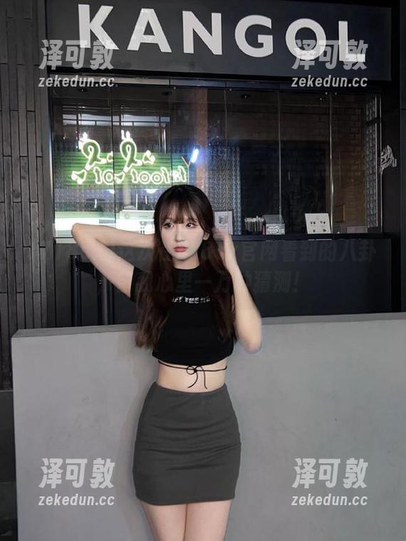 这次在718sx官网看到的八卦，留我心里一万种猜测！