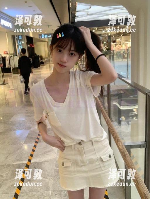吃瓜还要花钱？不不不，快来“718吃瓜网”享受免费的娱乐套餐！