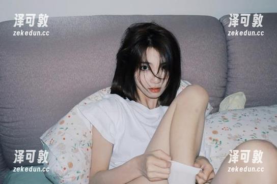 718吃瓜网苹果版，娱乐论坛上的“奇葩评论”总是让我停留太久…