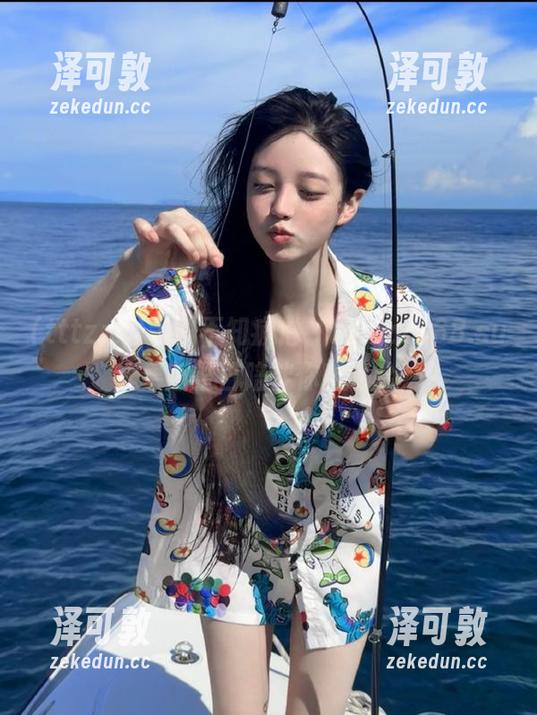 黑料不知疲倦，tttzzz668.su苹果版整日陪伴你哈哈哈！