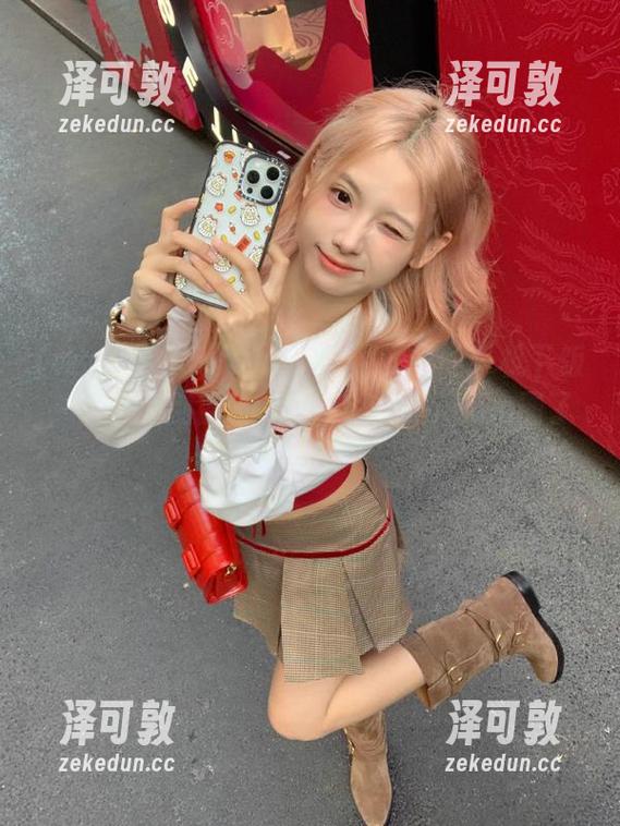 有些人安卓的手机下饭，但小心别被www.155.fun.com圈了黑！