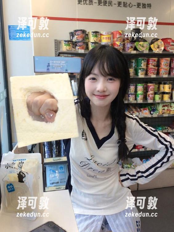 当黑料扑面而来，zztt155.ccm是我永不迷路的灯塔！