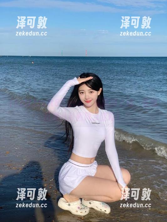 zztt88.ccm最新黑料上线，在线目测八卦圈风云变幻！