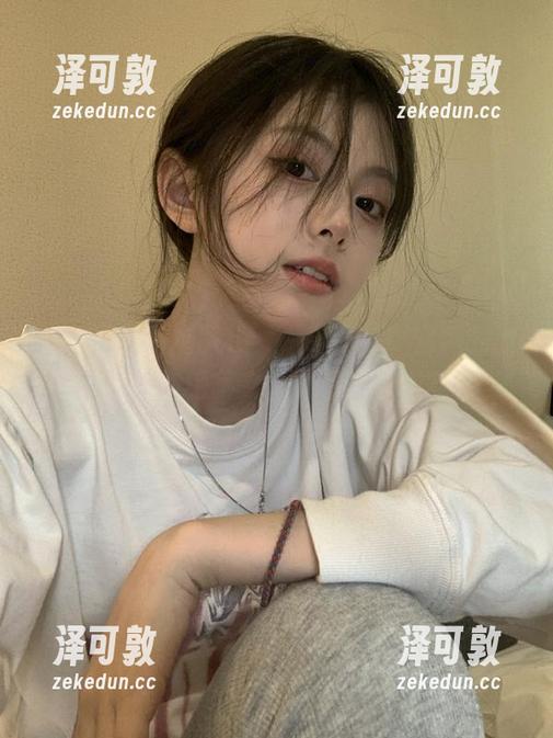 有人说‘一起吃瓜’官网的地址就像绝秘文件，想看看吗？
