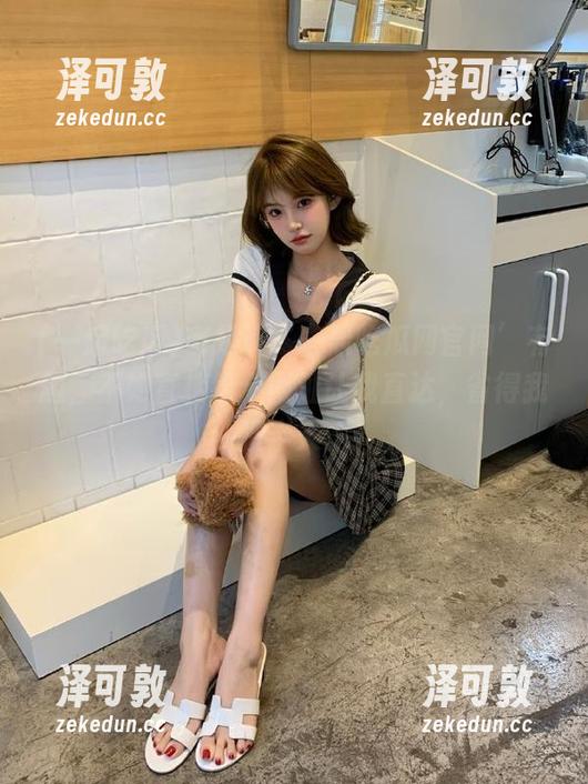 老是说‘一起吃瓜网官网’有趣，不如直接给个网址让我直达，省得我搜半天。