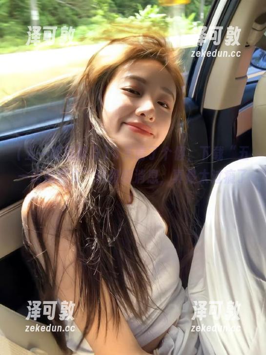 今天请了个假，下载“五一吃瓜群众”的最新消息，真是太过瘾了！