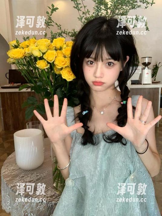 五一黑料社传送门：让你忘记阳光，下沉阴影！