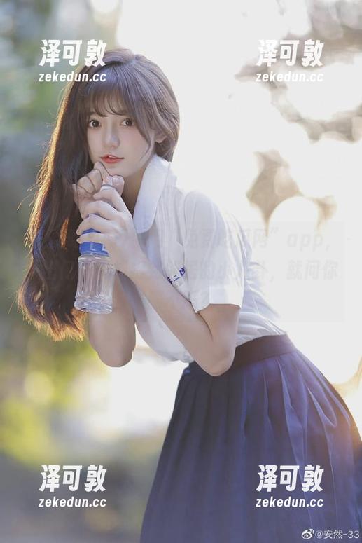 使用“免费吃瓜网”app，不出门就能捕捉到邻居的小八卦，就问你服不服？