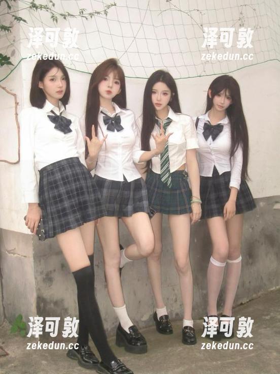 站在吃瓜911网站里，真的比在中心还热闹！