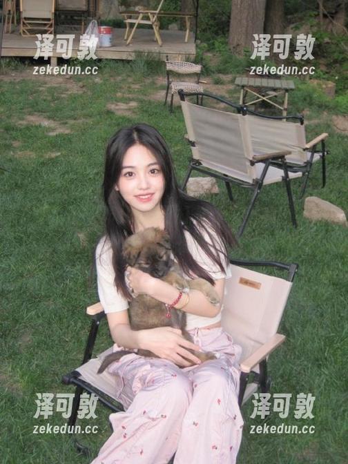 吃瓜不打烊 吃瓜不打烊,首页的回家路让人更想八卦