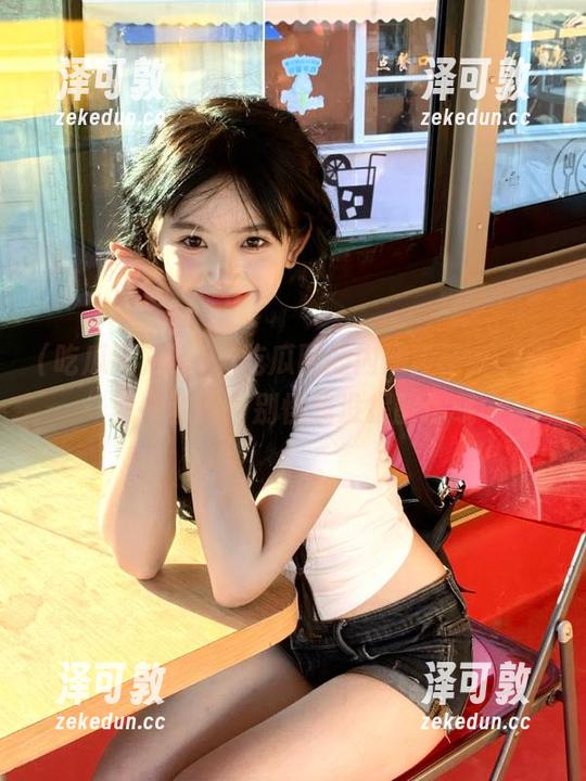 安卓上吃瓜网的内涵段子，一踩就中套路，别怪我没提醒你哦