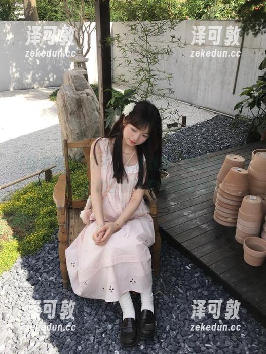 吃瓜网：永不迷路，就算有“必看大瓜”分散你的注意力也没关系！