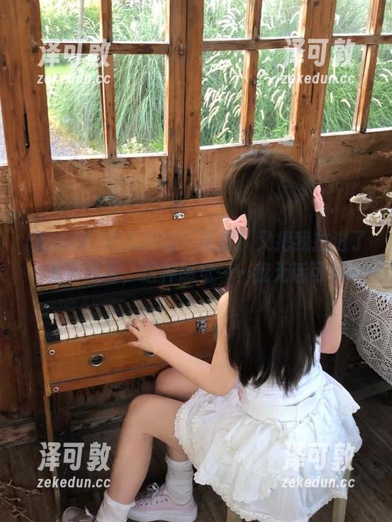 吃瓜网的“链接”又把我拉进了无尽瓜海，这种感觉……我无话可说