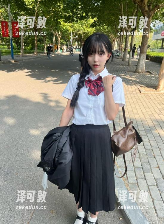 视频点击第一的吃瓜论坛，剧情反转我已经怀疑人生