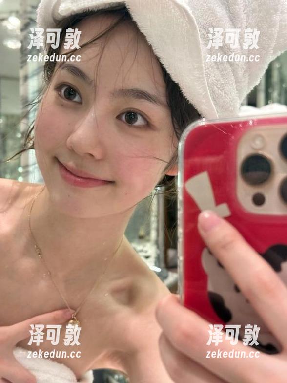 看来天天吃瓜网可以算作我的新生活：每天一则视频，就为这欢乐的瓜！