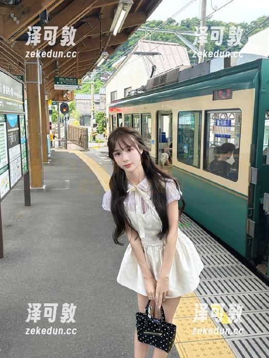 听说娱乐718的链接是吃瓜终极宝典，速速点击！