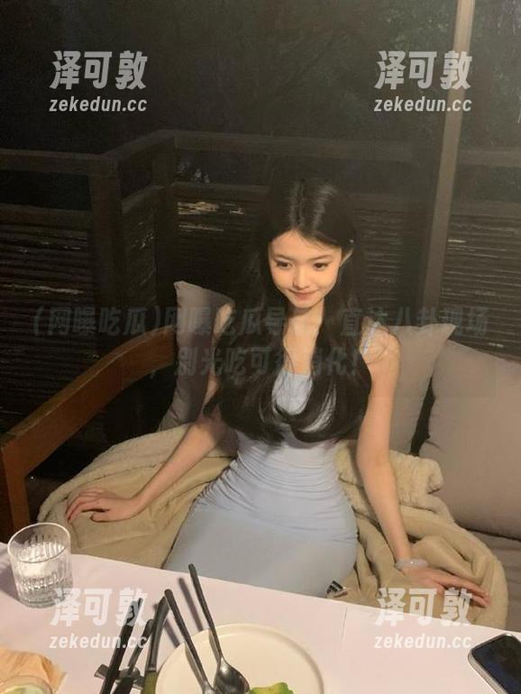 网曝吃瓜导航：直达八卦现场，别光吃可得消化！
