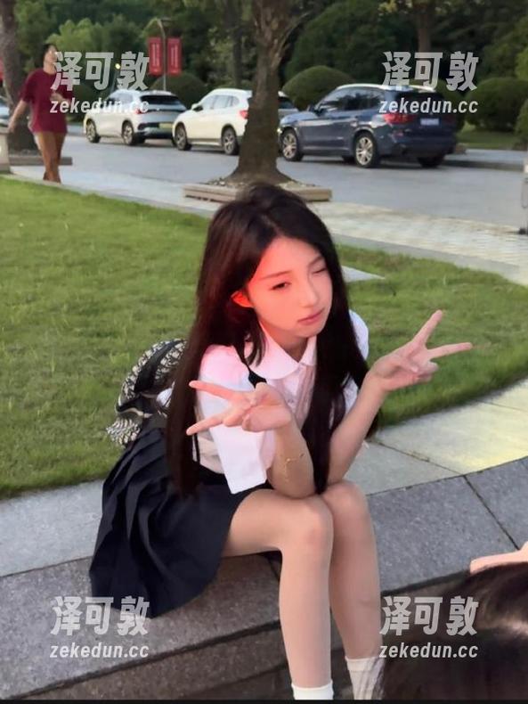 黑料不打烊万里长征篇在线更新，感觉某些事就像无数谜题……总有解，但我还想再等等。