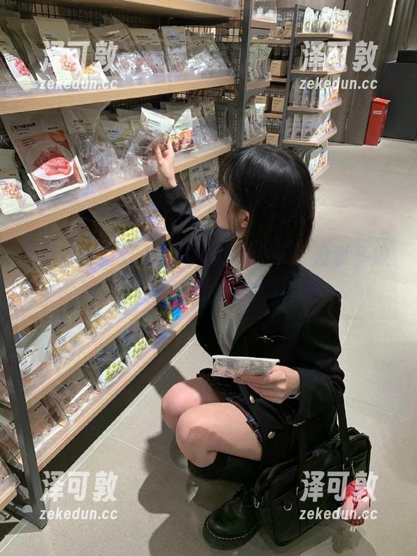 每周黑料不打烊，没事多收藏点，让姑姑们羡慕嫉妒恨！