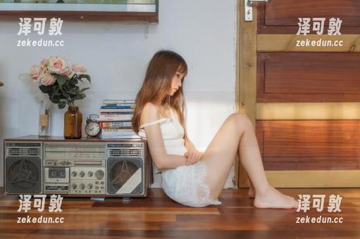 大家快看，黑料不打烊tttzzz的“传送门”又开了，快来探险！
