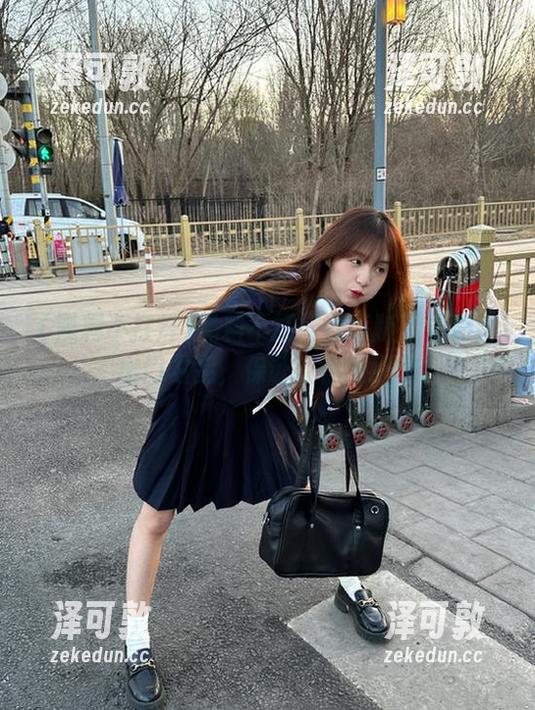 黑料不打烊安卓版下载地址，出门右拐，保证让你吃到饱！
