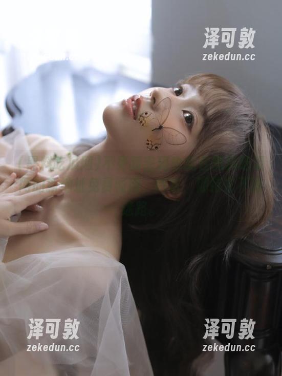 不更新密码也能在黑料吃瓜网的新地址免费畅通，哈哈，期待它不再迷路。
