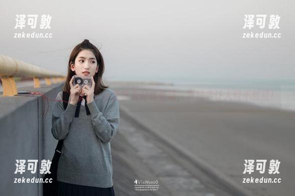 黑料正能量首页闪亮登场，新域名让人目不暇接！