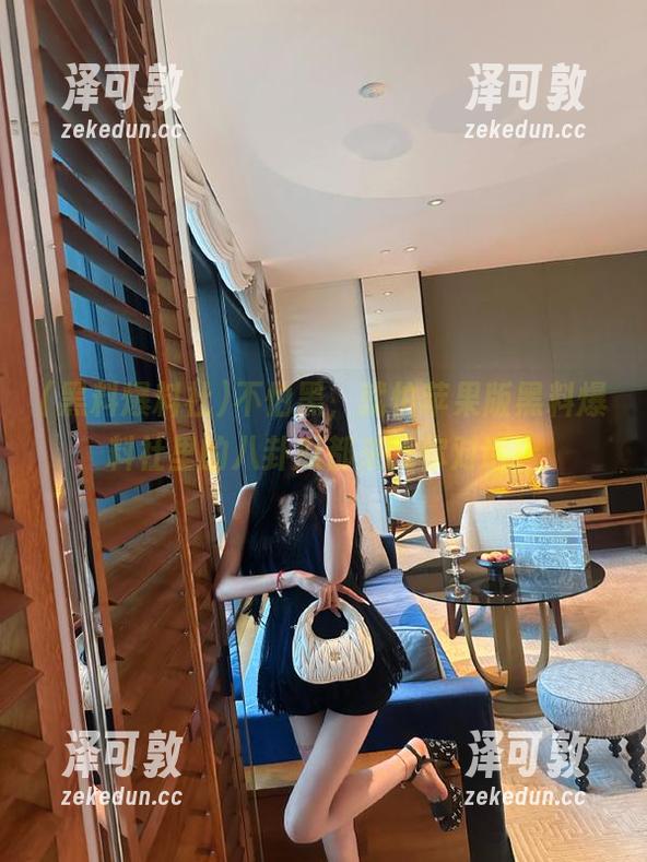 不怕黑，就怕苹果版黑料爆料社里的八卦瓜都来找你对话！
