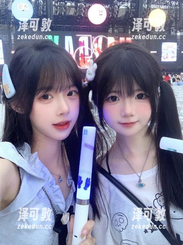 有没有人注意到黑料社官网的隐藏福利？全免费！心动！