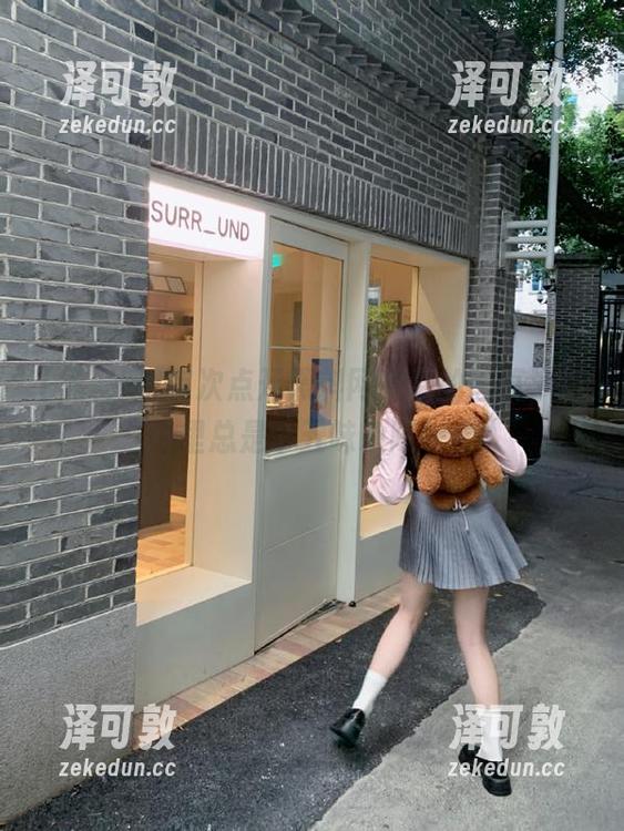 每次点开黑料网安卓的首页，心里总是个五味杂陈…