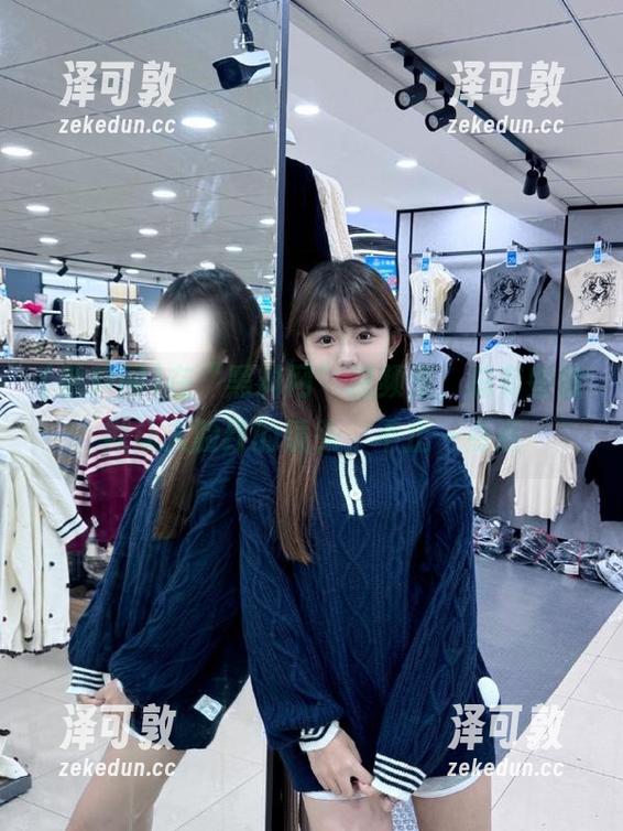 在“黑料网”视频里，总有些默默让人脸红的镜头，不止一点点