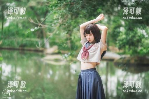 “黑网料”教你如何在瓜田中永不迷路，真想给我买个指南针啊！