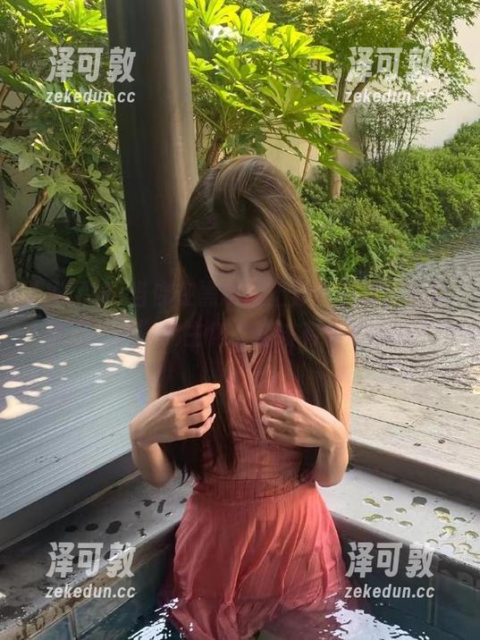 当你在黑网料上分享八卦，结果成了“料”的主角，这该有多尴尬啊！